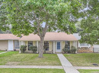 6622 Spring Lark St, San Antonio, TX 78249