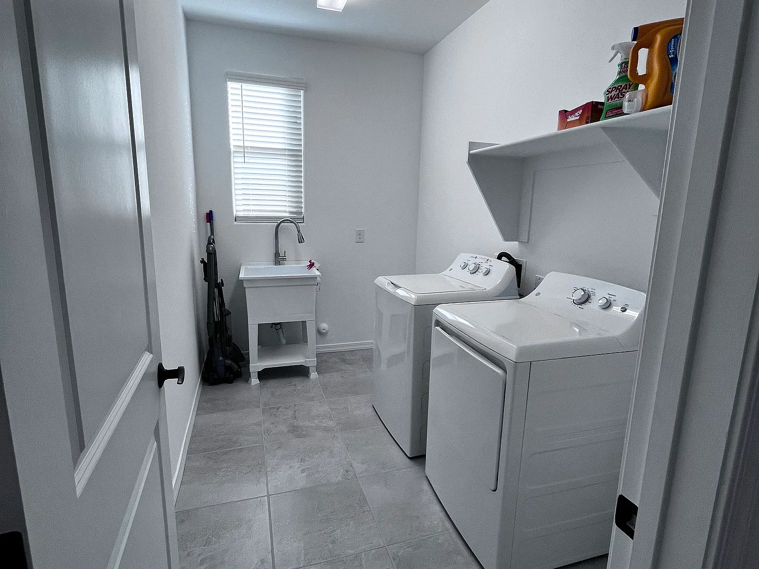 5332 W Rainwater Dr — Photo 4