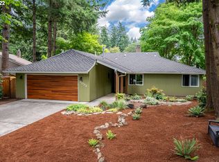 8032 SW Woody End St, Portland, OR 97224