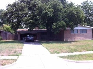 3363 Darvany Dr, Dallas, TX 75220