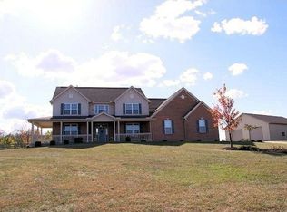 1058 Cody Dr, Hamilton, OH