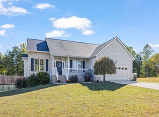 533 Van Dell Dr, Rock Spring, GA 30739