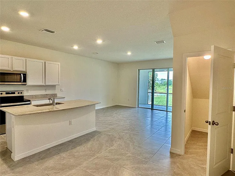 1841 Pleasant Maple Ct — Photo 6