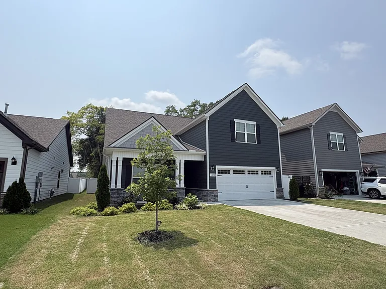 5823 Bear Trl — Photo 17