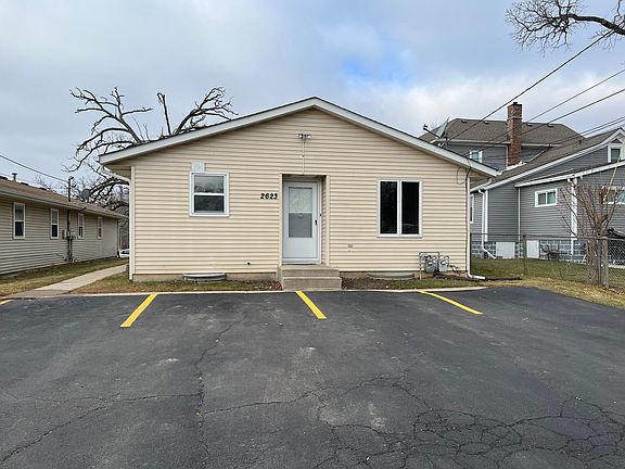 3rd image of 2621 Galilee Ave