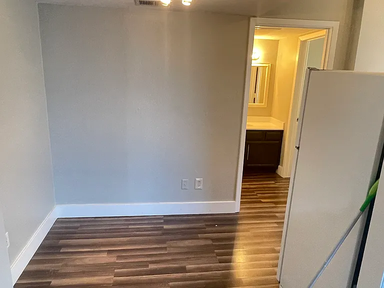 Dedicated dining area off of kitchen.
