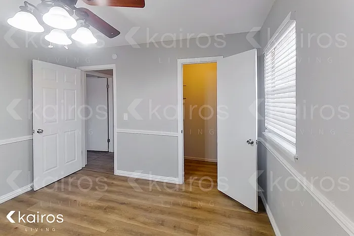 4405 Crockett St — Photo 16