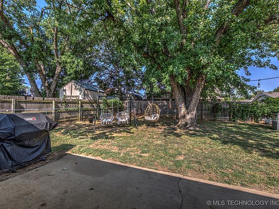4th image of 2510 Trailwood Dr