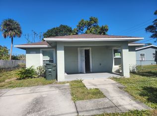 2504 Avenue Q, Fort Pierce, FL 34947