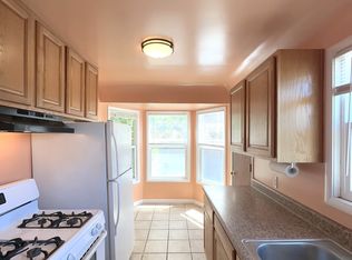 2748 14th Ave, Oakland, CA 94606