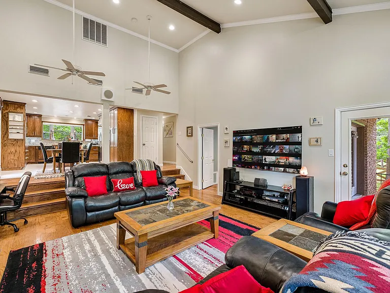 433 Ensign Ln — Photo 23
