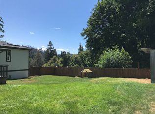 11738 Maple Ave, Mapleton, OR 97453