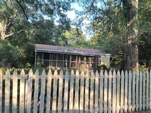 65024 Honeysuckle Ln, Pearl River, LA 70452