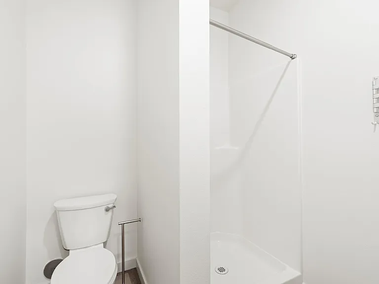 Columbia River Walk Apartments — Photo 126