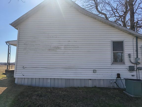 4th image of 469 One Eye Ridge Rd