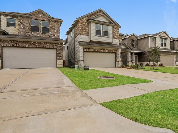 5th image of 7915 Fijian Cypress Dr