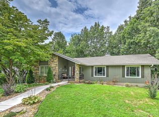 1 Blueberry Hill Rd, Asheville, NC 28804