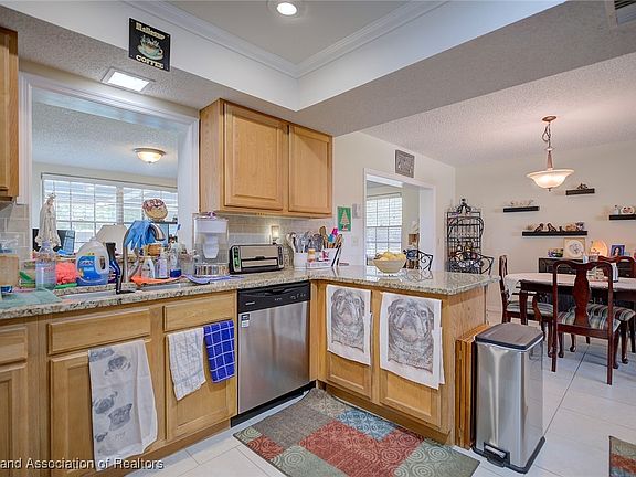 4th image of 6309 Edgewater Ter