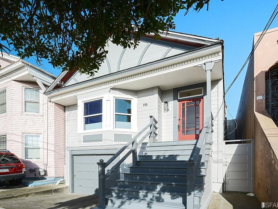 1st image of 755 Vienna St
