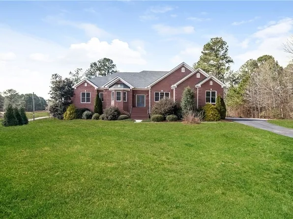 168 Sams Dr, Fayetteville, GA 30214