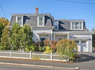 58 Hancock St, Lexington, MA 02420