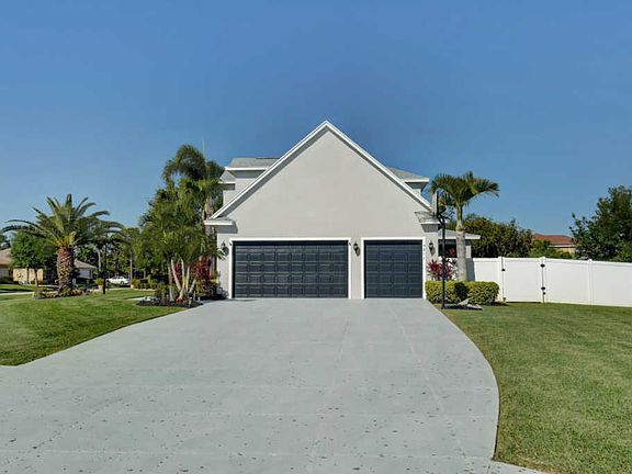 5th image of 5811 NW Windy Pines Ln