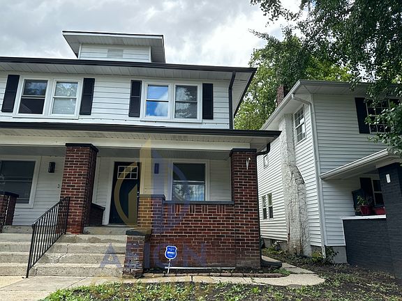 3rd image of 649 N Oxford St