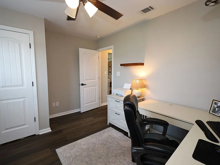 112 Mill Pond Pl — Photo 8