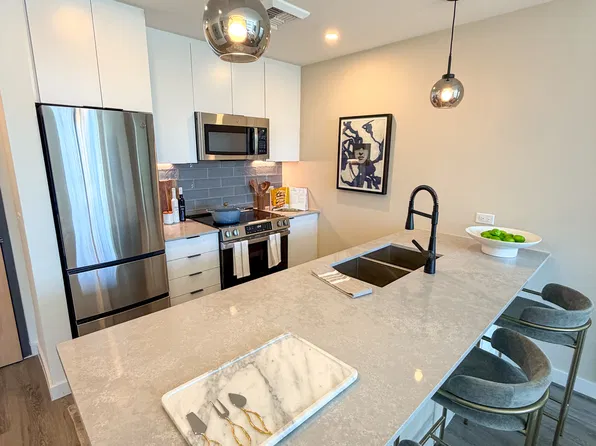 91 NW 27th St, Miami, FL
