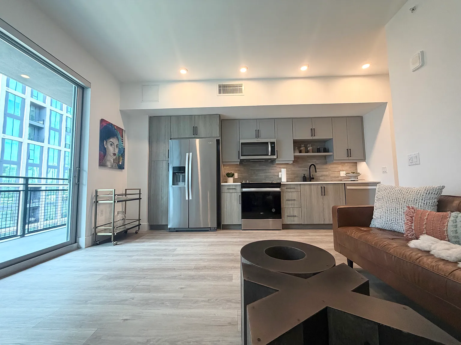1 bed, 550 sqft, $1,970 — Photo 1