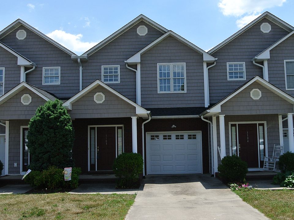 GREAT CURB APPEAL
