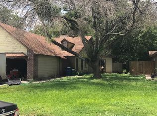 9901 Parliament House Rd #B, Austin, TX 78729