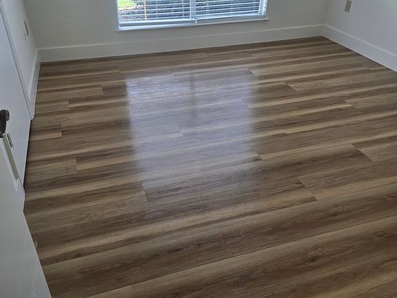 2nd image of 9481 Highland Oak Dr Unit 1409