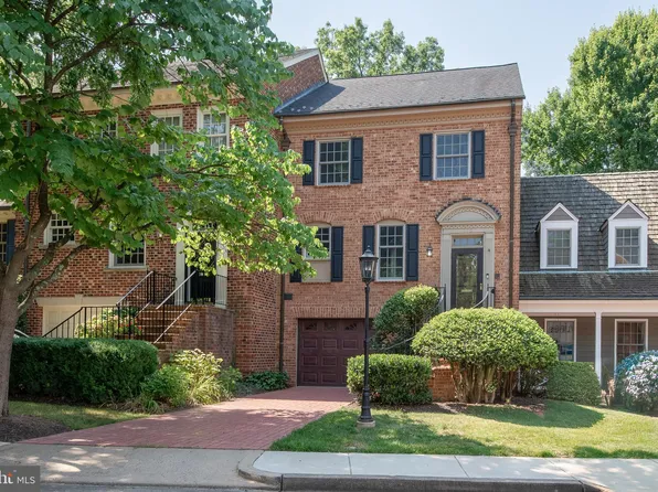 115 Tollgate Way, Falls Church, VA 22046