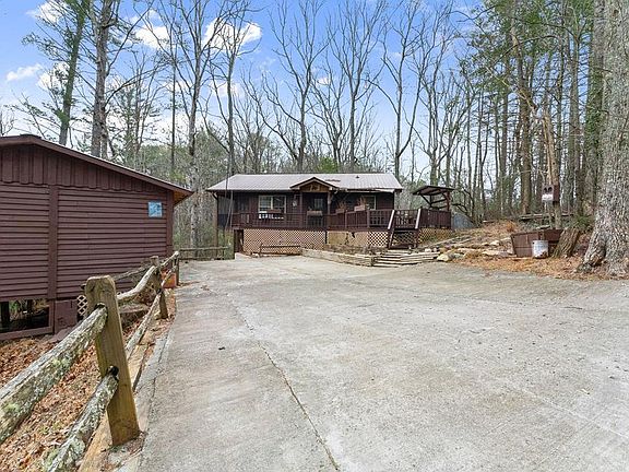 2nd image of 279 Cindy Cove Rd