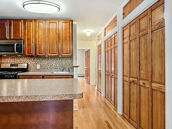 3rd image of 363 Saint Marks Ave APT 2