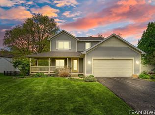 339 Sandy Ct, Holland, MI 49424