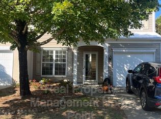 5305 Falling Water Ter, Roswell, GA 30076