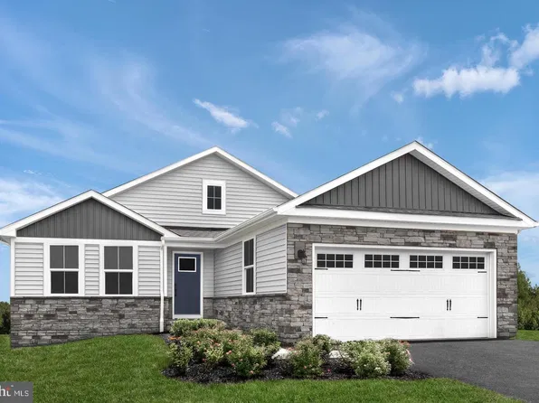 1763 Recife Ct, Martinsburg, WV 25403