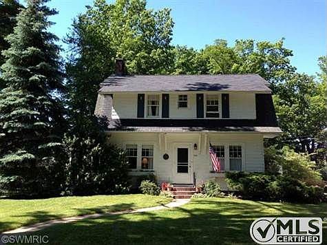 1st image of 336 Hoffman St