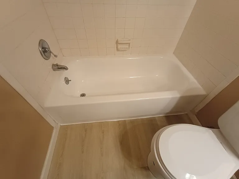 112 Stratford Ln #95 — Photo 9