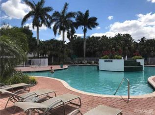 7960 NW 18th Ct, Pembpine, FL --