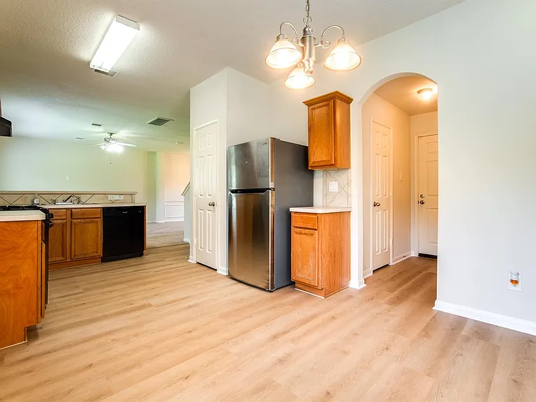 6702 Albion Crescent Dr — Photo 21