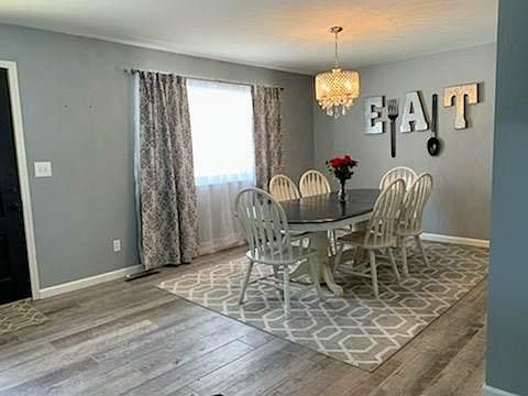 Dining or 2nd Living Area