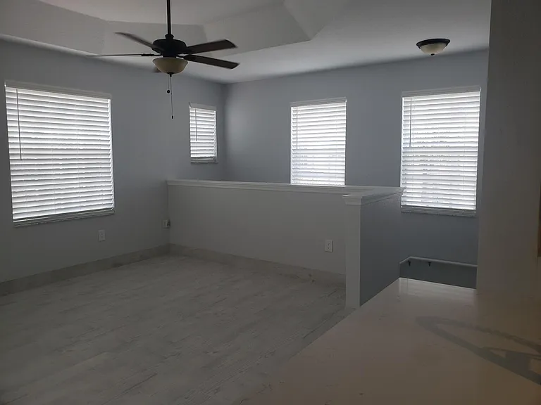 1005 Belmont Pl #1005 — Photo 2