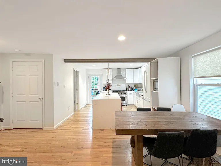 717 Brook St — Photo 5