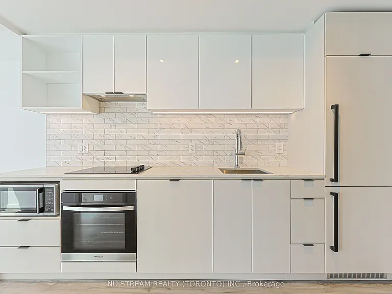252 Church St #4708 — Photo 4