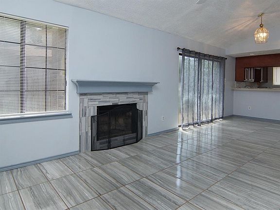 2nd image of 1100 Royalcrest Dr