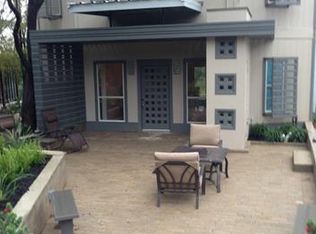 2416 S Pace Bend Rd, Spicewood, TX 78669