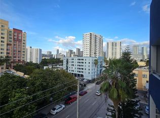 546 SW 1st St APT 612, Miami, FL 33130